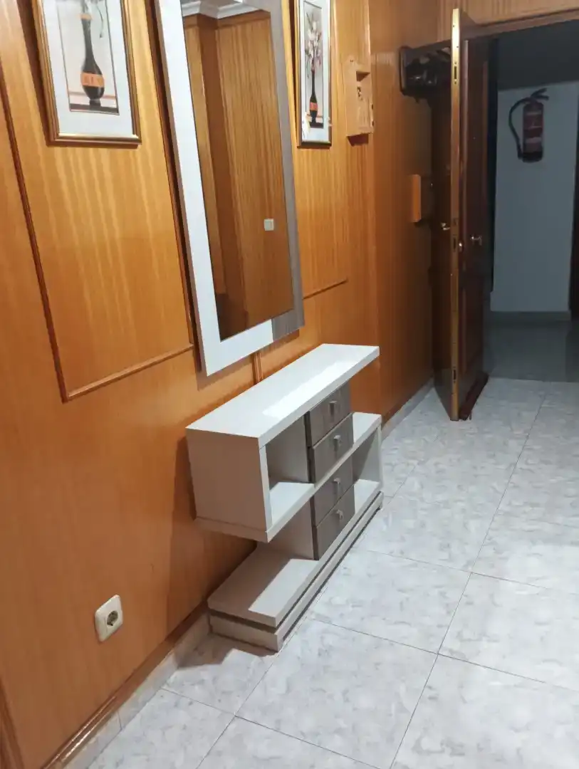 Habitación de Piso de alquiler en Coria con Aire acondicionado, Amueblado y Lavadora