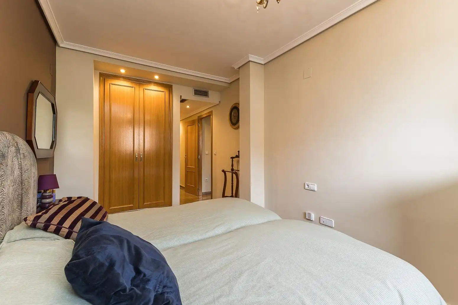 Habitación de Piso en venta en Valencia con Aire acondicionado y Calefacción