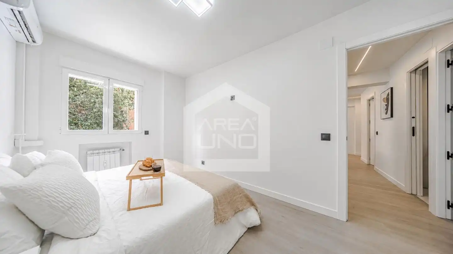 Schlafzimmer von Wohnung zum Verkauf in Alcorcón mit Klimaanlage, Heizung und Terrasse