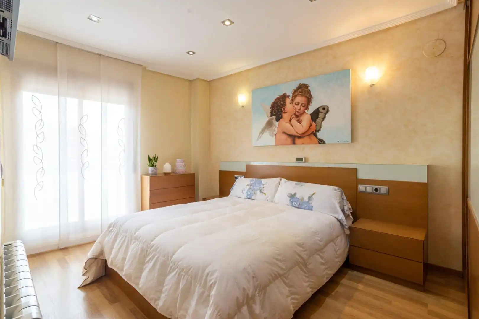 Bedroom of Flat for sale in Murcia  with Air Conditioner, Furnished and Balcony