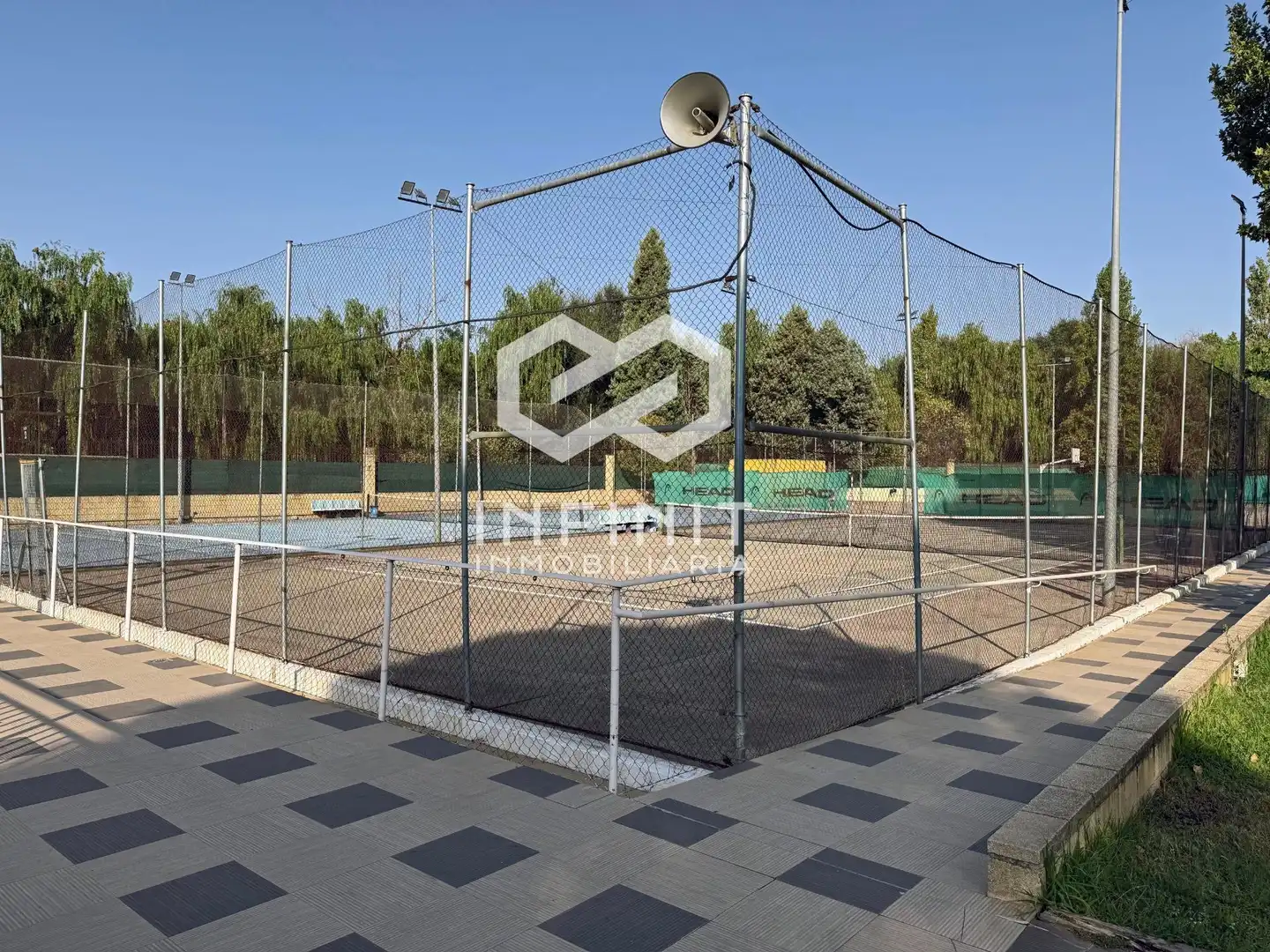 Exterior view of Flat for sale in Alcalá de Henares  with Air Conditioner, Heating and Terrace
