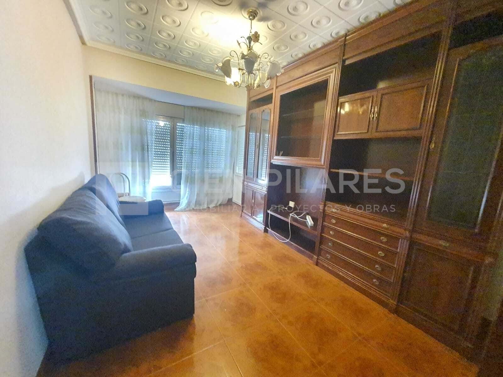 Sala d'estar de Pis en venda en Arnedo amb Calefacció, Terrassa i Moblat