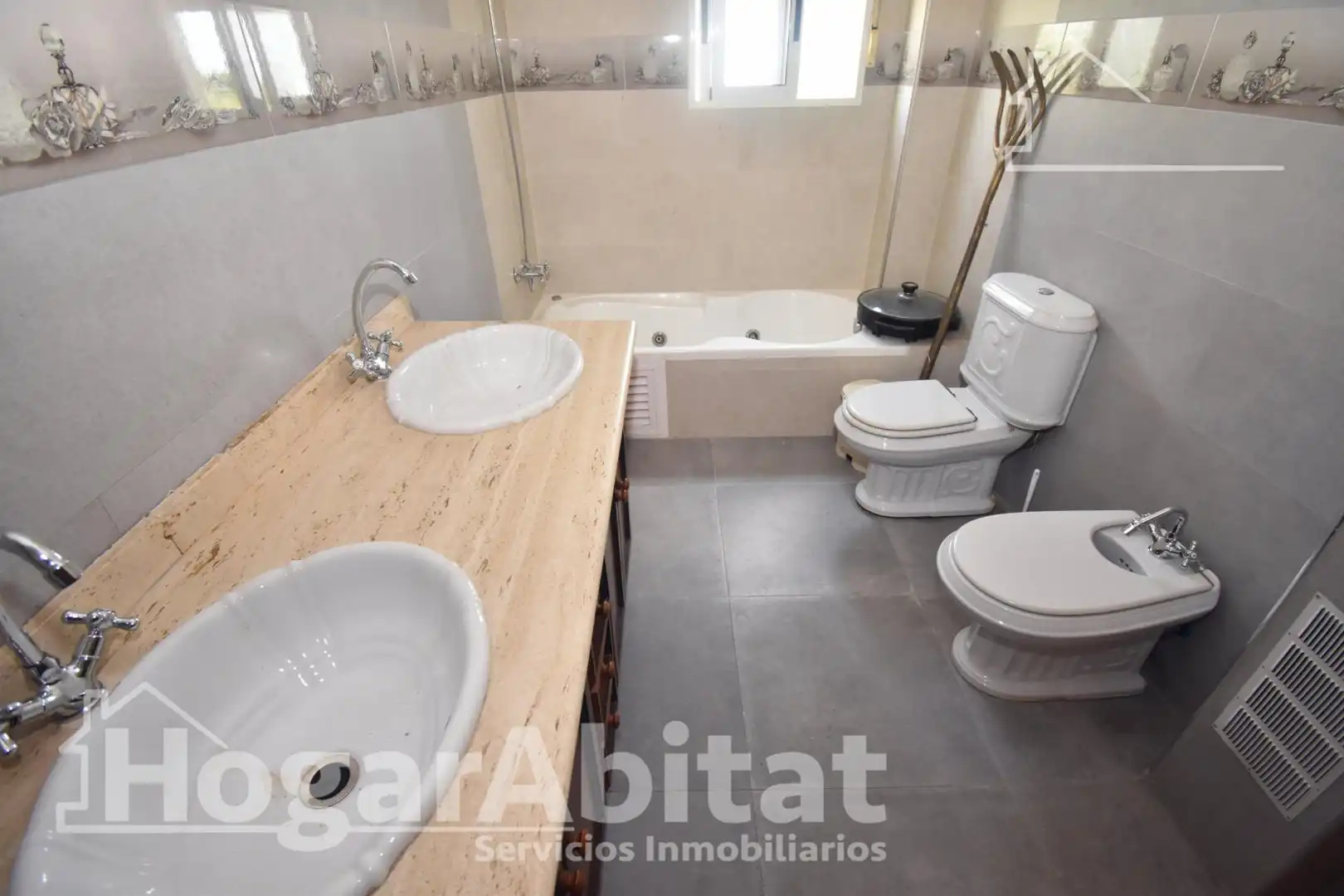 Baño de Casa o chalet en venta en Vila-real con Jardín privado, Terraza y Trastero