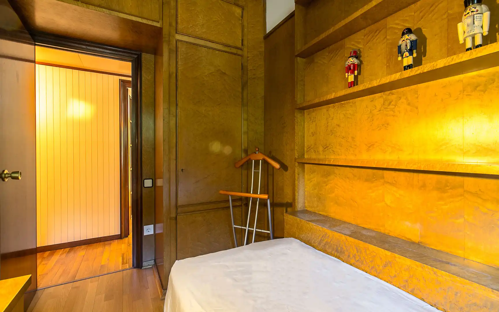 Bedroom of Flat for rent in Barcelona  with Air Conditioner, Heating and Terrace