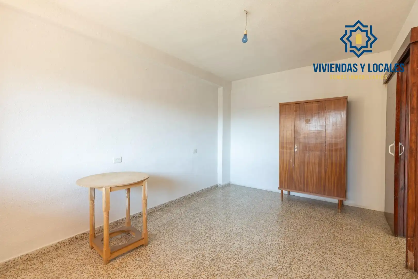 Habitación de Piso en venta en Granada con Terraza