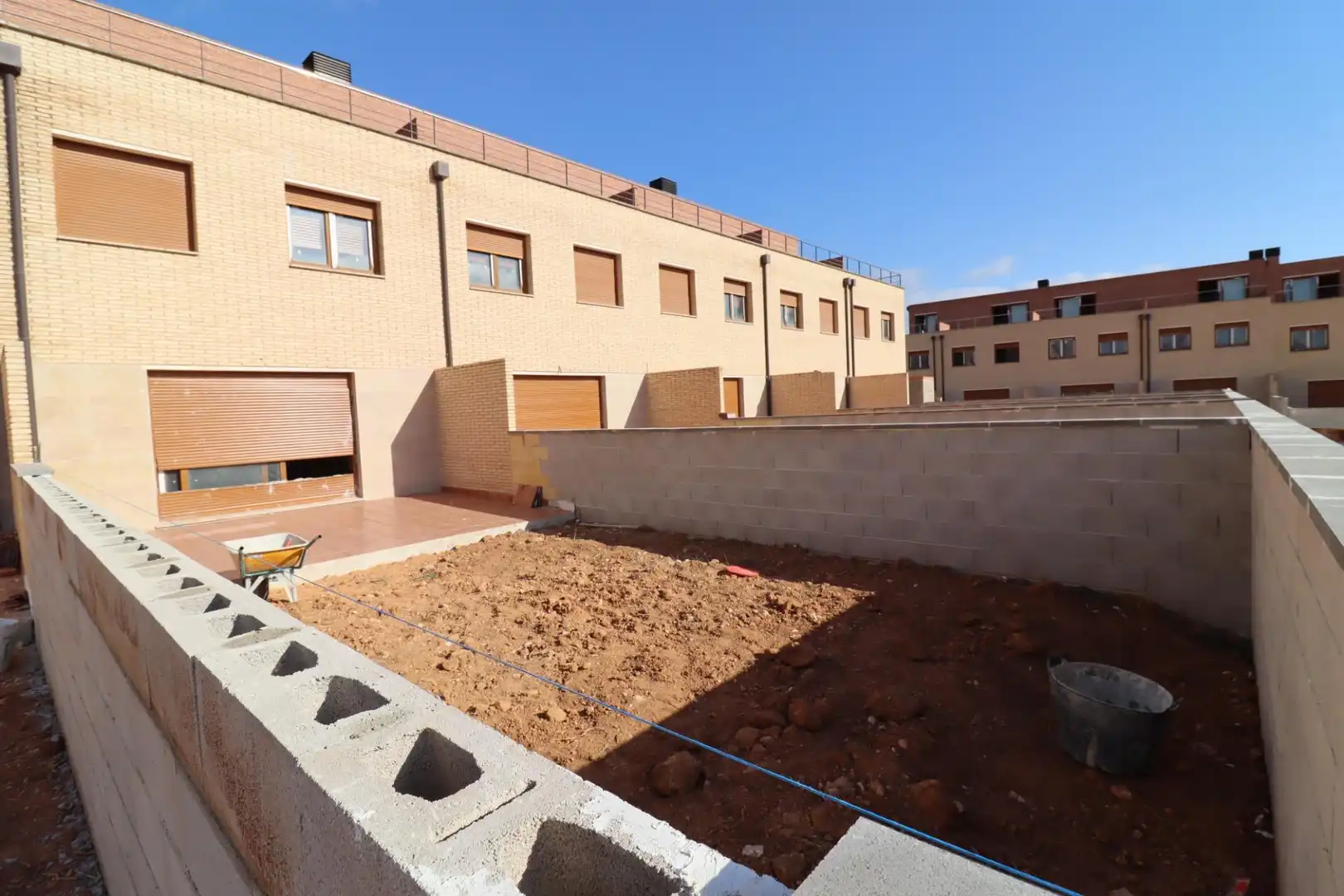 Casa adosada en venta en Calle Montserrat Roig, Ulldecona