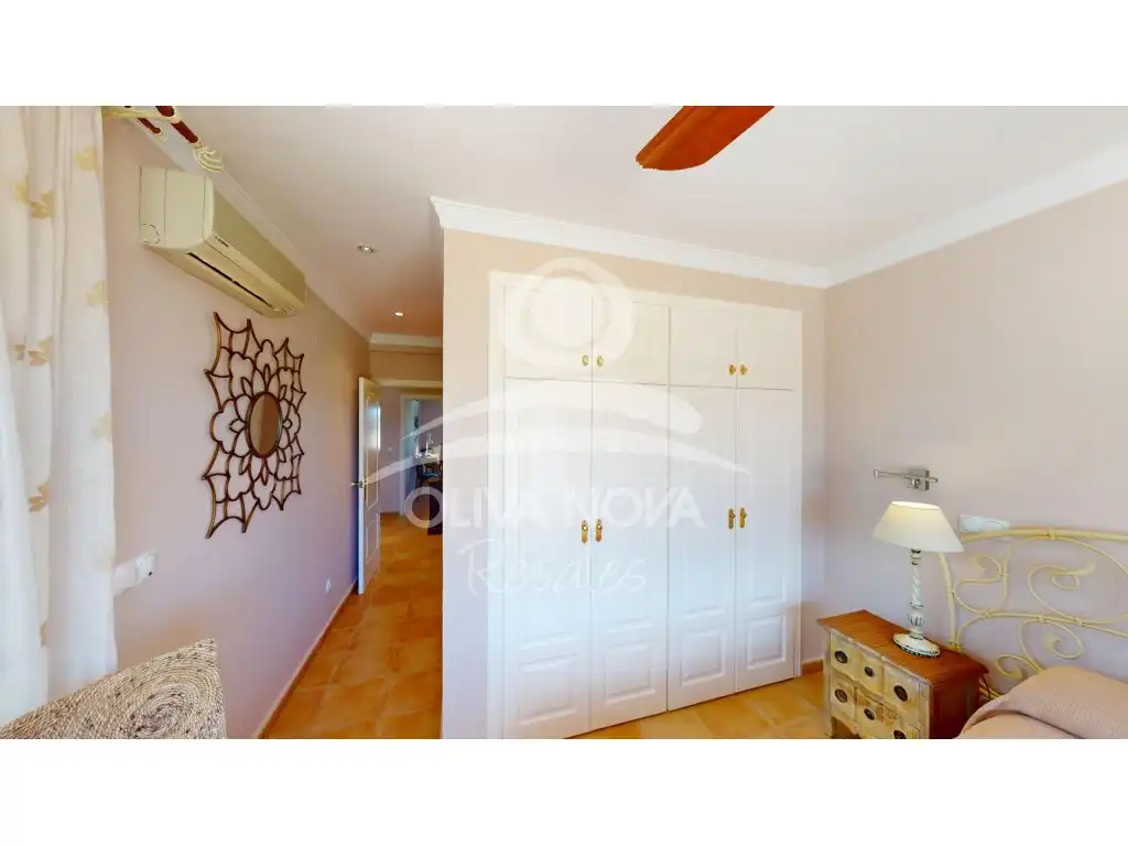 Casa o chalet en venta en Oliva con Terraza y Piscina