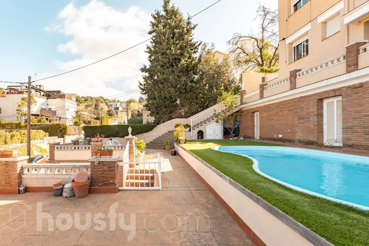 Piso en venta en CL BATISTA I ROCA, La Miranda - Can Candeler