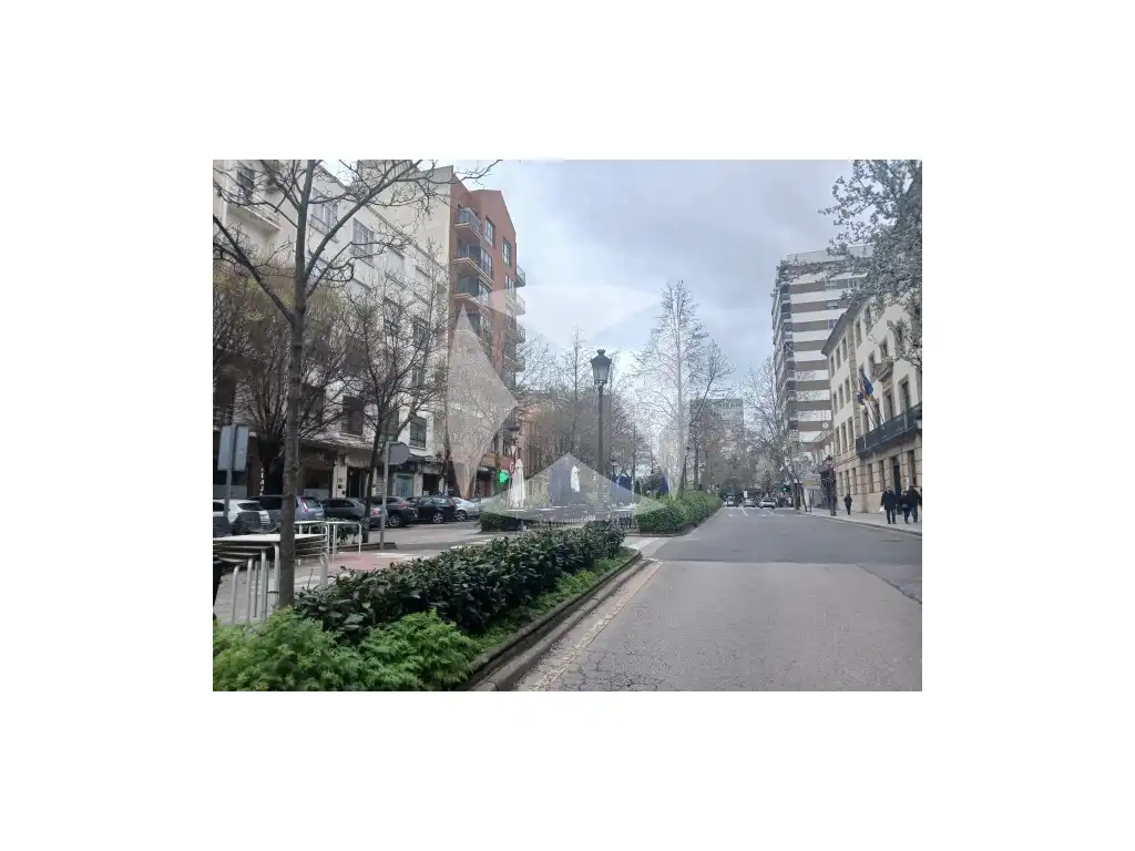 Vista exterior de Ático de alquiler en Cáceres Capital con Aire acondicionado, Terraza y Amueblado