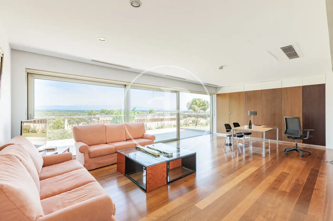 Living room of Houses for sale in Madrid  with Air Conditioner, Heating and Private garden