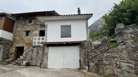 Foto 2 de Casa adosada en venda a Mirones - Bo la Iglesia, 23, Miera, Cantabria