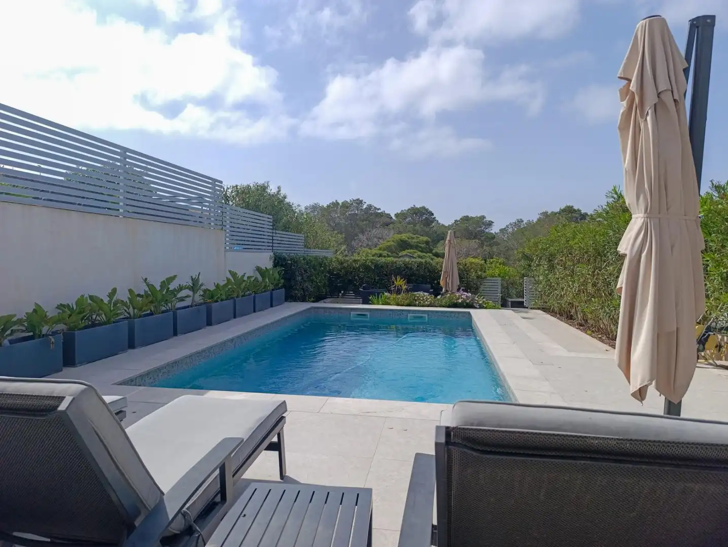 Piscina de Casa adosada en venda en Llucmajor amb Aire condicionat, Calefacció i Jardí privat