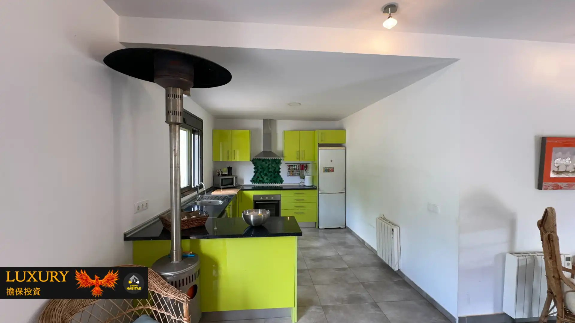 Küche von Haus oder Chalet zum Verkauf in Cunit mit Heizung, Privatgarten und Schwimmbad