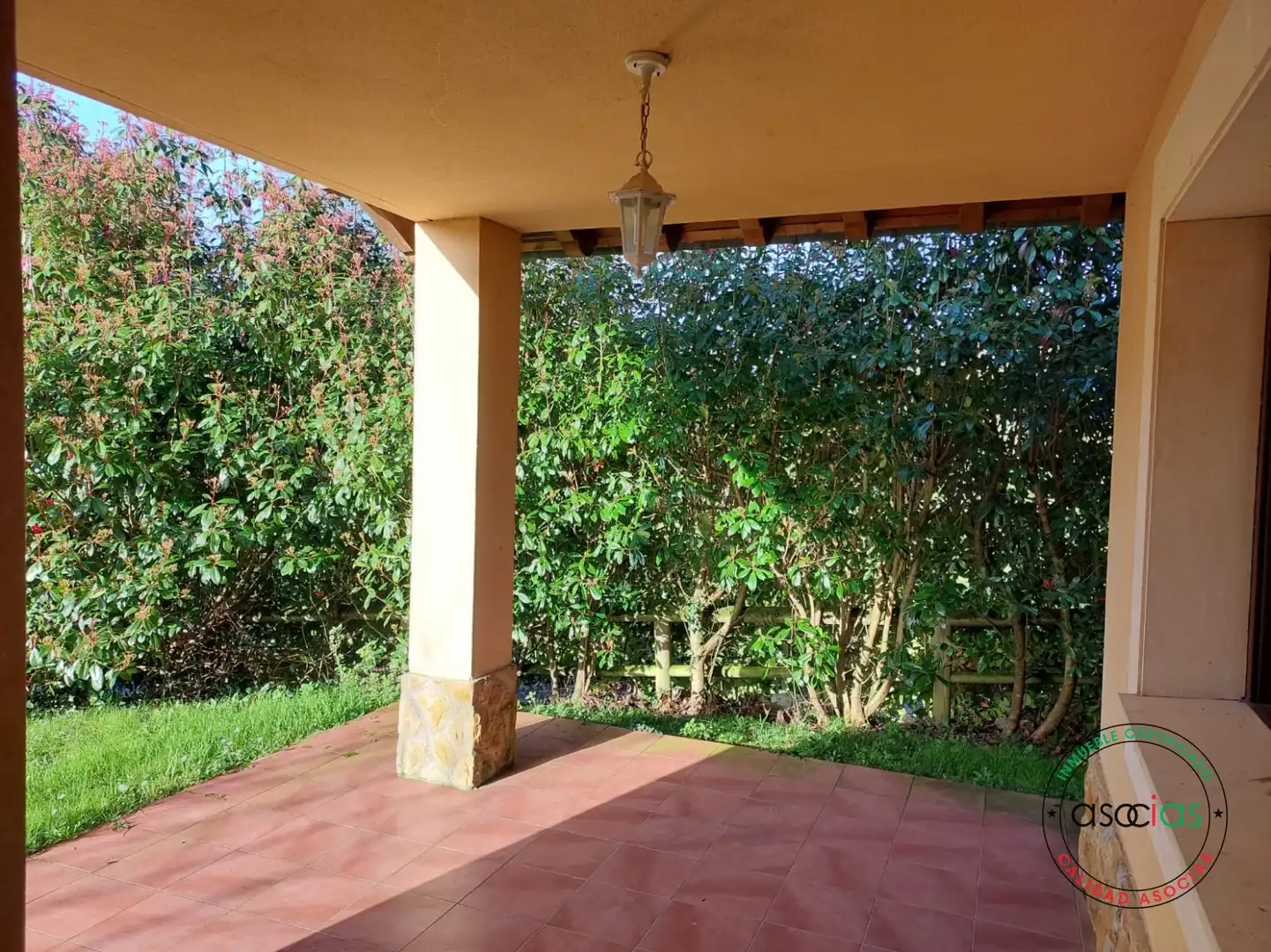 Terrassa de Casa o xalet en venda en Parres amb Calefacció, Jardí privat i Terrassa