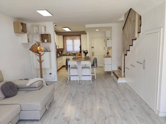 Casa adosada en Venta en Calle Calle Álvaro Peña Ramos en Barranco Hondo