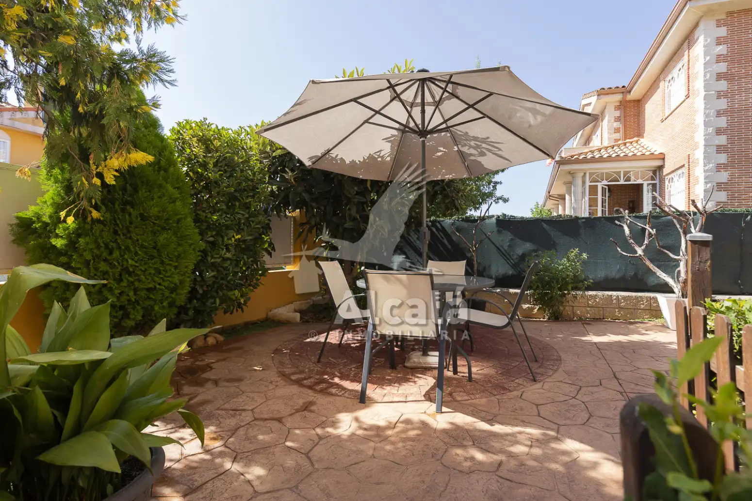 Casa aparellada amb piscina en venda a Torrejón del Rey, imagen 72