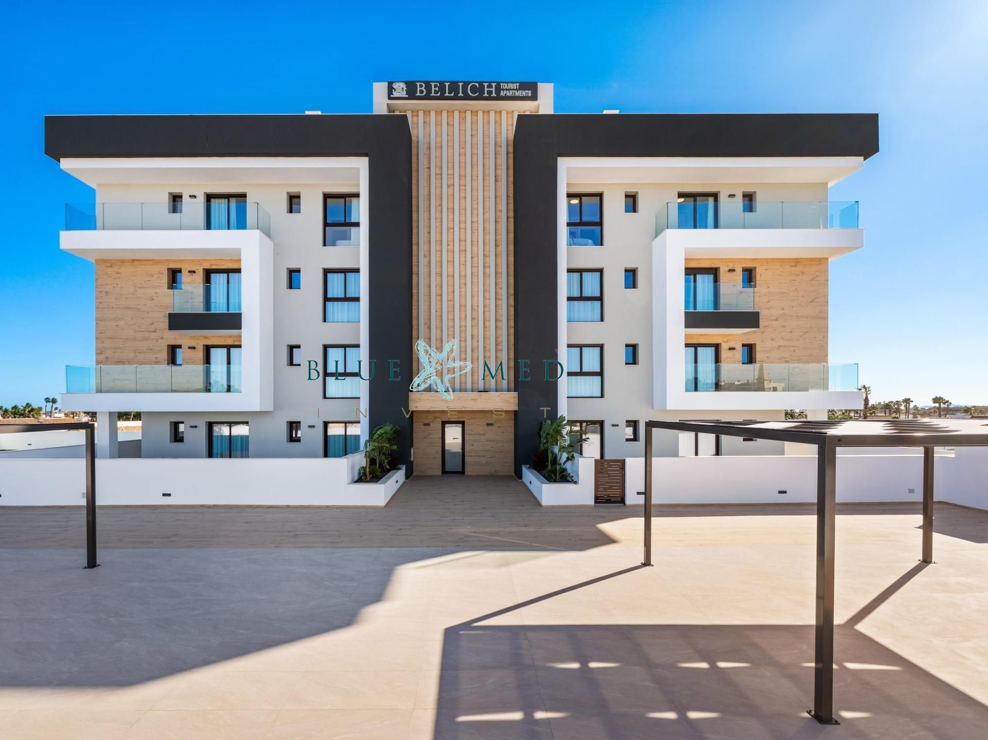 Exterior view of Apartments for sale in Los Alcázares  with Air Conditioner, Terrace and Furnished