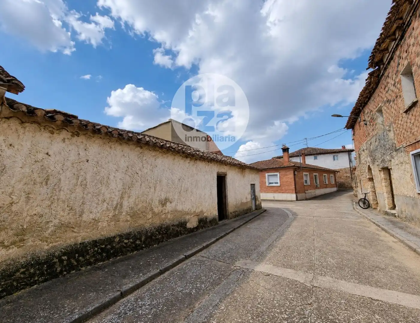 Vista exterior de Casa o xalet en venda en Presencio amb Calefacció