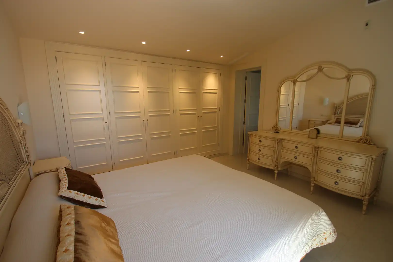 Habitación de Dúplex en venta en Altea con Aire acondicionado, Calefacción y Terraza