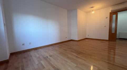 Photo 4 of Flat to rent in Luis Mateo Díez, Rivas Futura, Rivas-Vaciamadrid