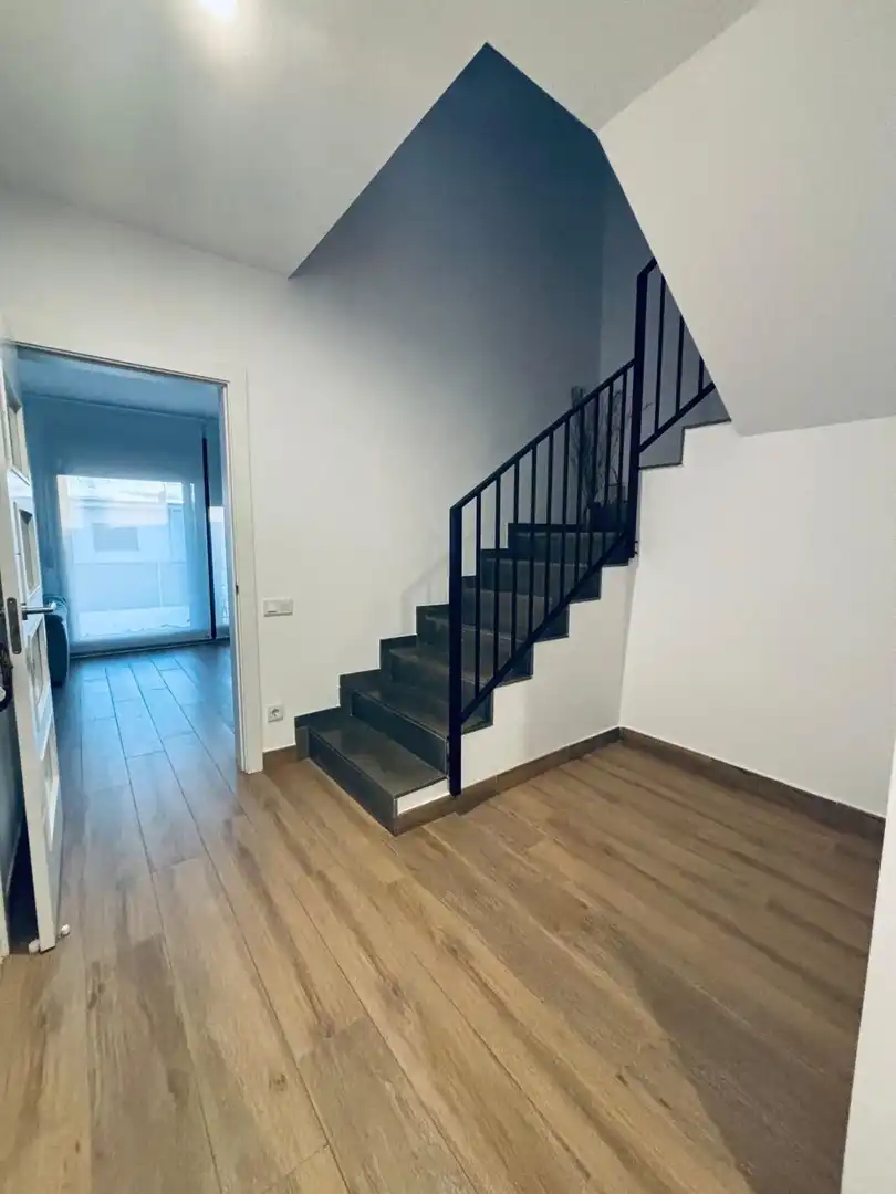 Casa adosada en venta en Castellet i la Gornal con Aire acondicionado, Calefacción y Piscina