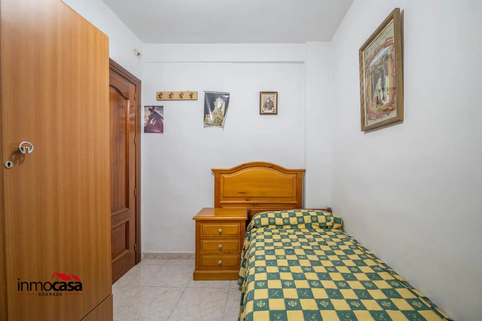 Schlafzimmer von Wohnung zum Verkauf in Granada mit Klimaanlage und Möbliert