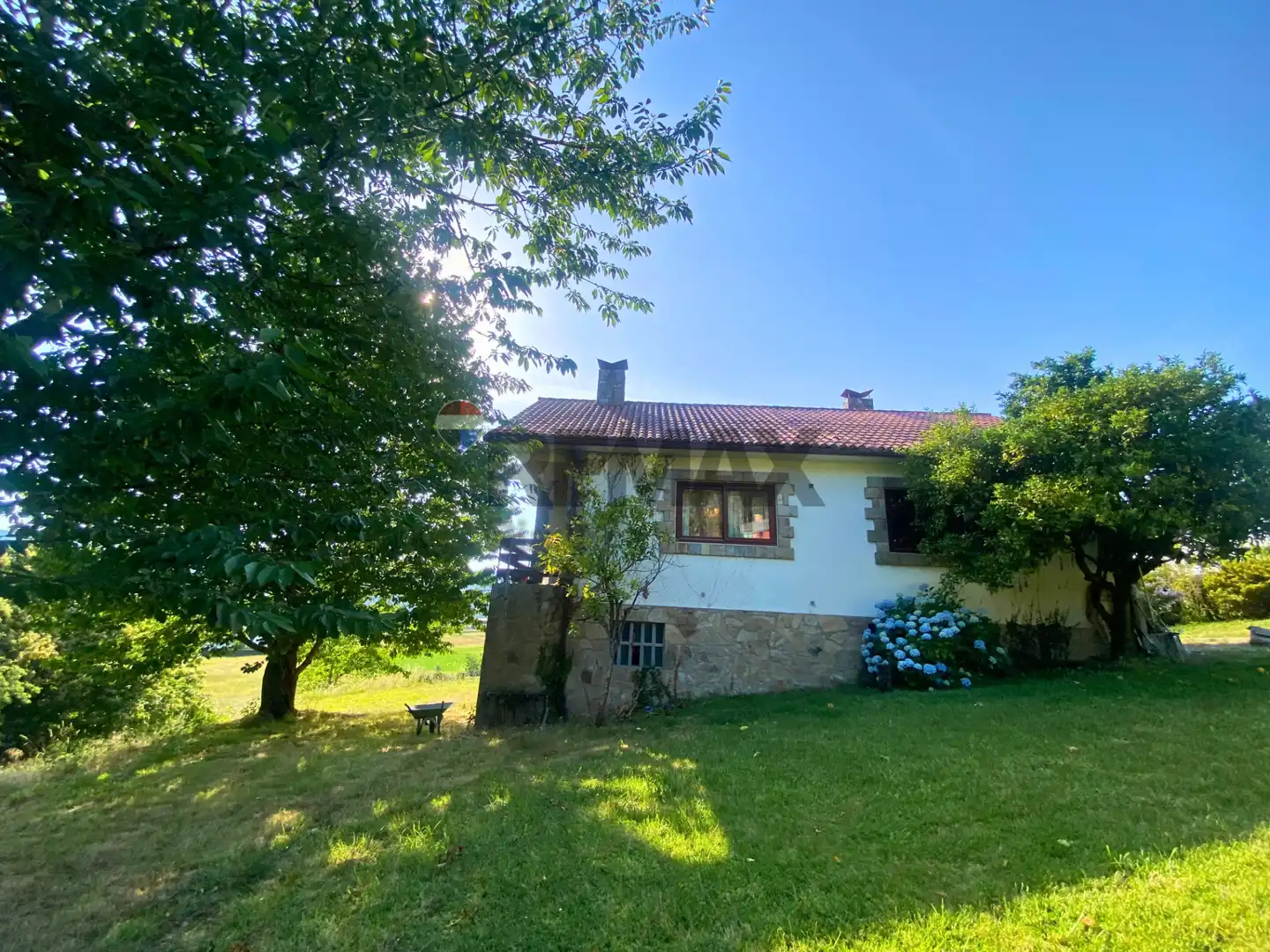Vista exterior de Casa o chalet en venta en Ames con Calefacción, Jardín privado y Terraza