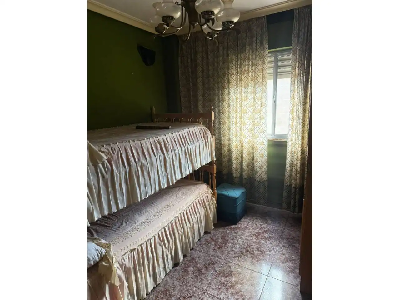Habitación de Piso en venta en Badajoz con Amueblado y Balcón