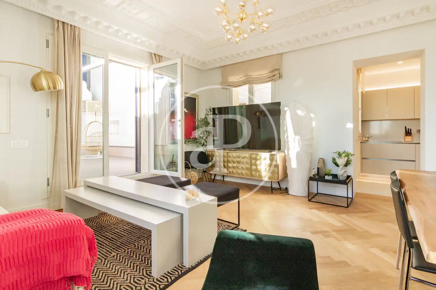 Living room of Flat for rent in Madrid  with Air Conditioner, Heating and Furnished
