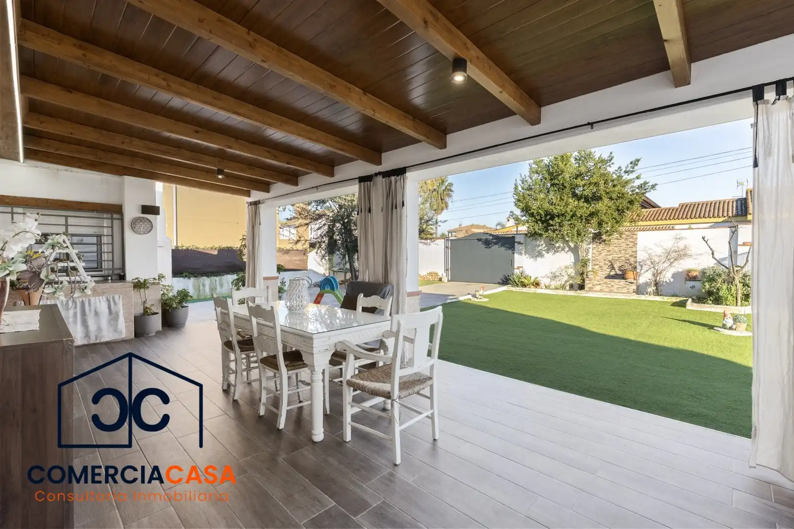 Terrassa de Casa o xalet en venda en Las Gabias amb Aire condicionat, Jardí privat i Traster