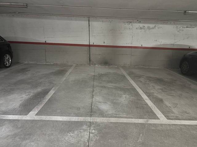 Garaje en Venta en Palmeral