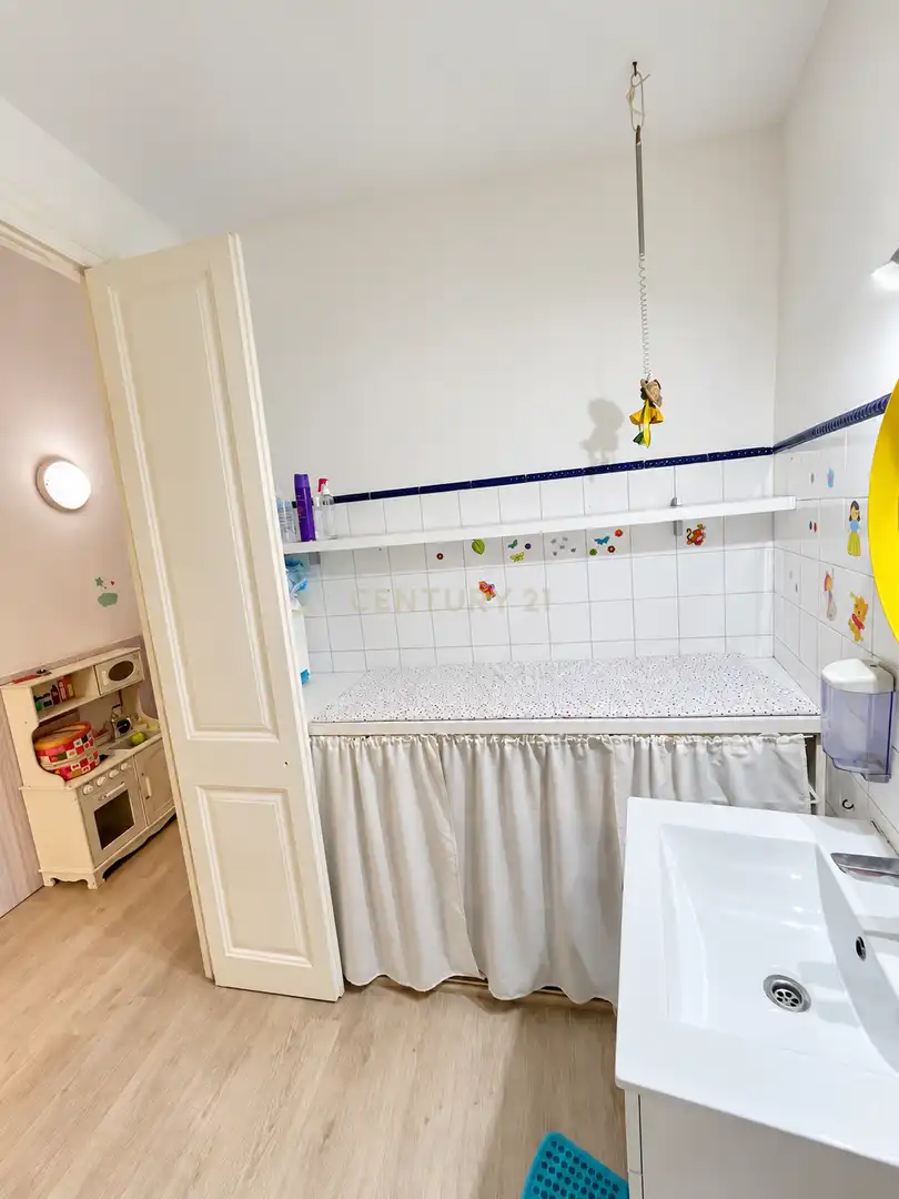 Business premises to rent in Creu Alta - Puiggener, imagen 14