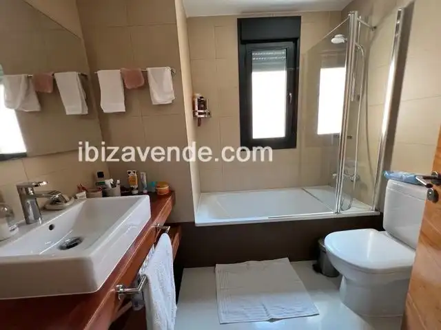 Detached house with pool for sale in Ferran, imagen 22