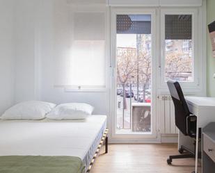 Bedroom of Apartment to share in  Zaragoza Capital  with Heating, Furnished and Washing machine
