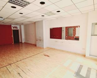 Premises for sale in  Lleida Capital  with Terrace