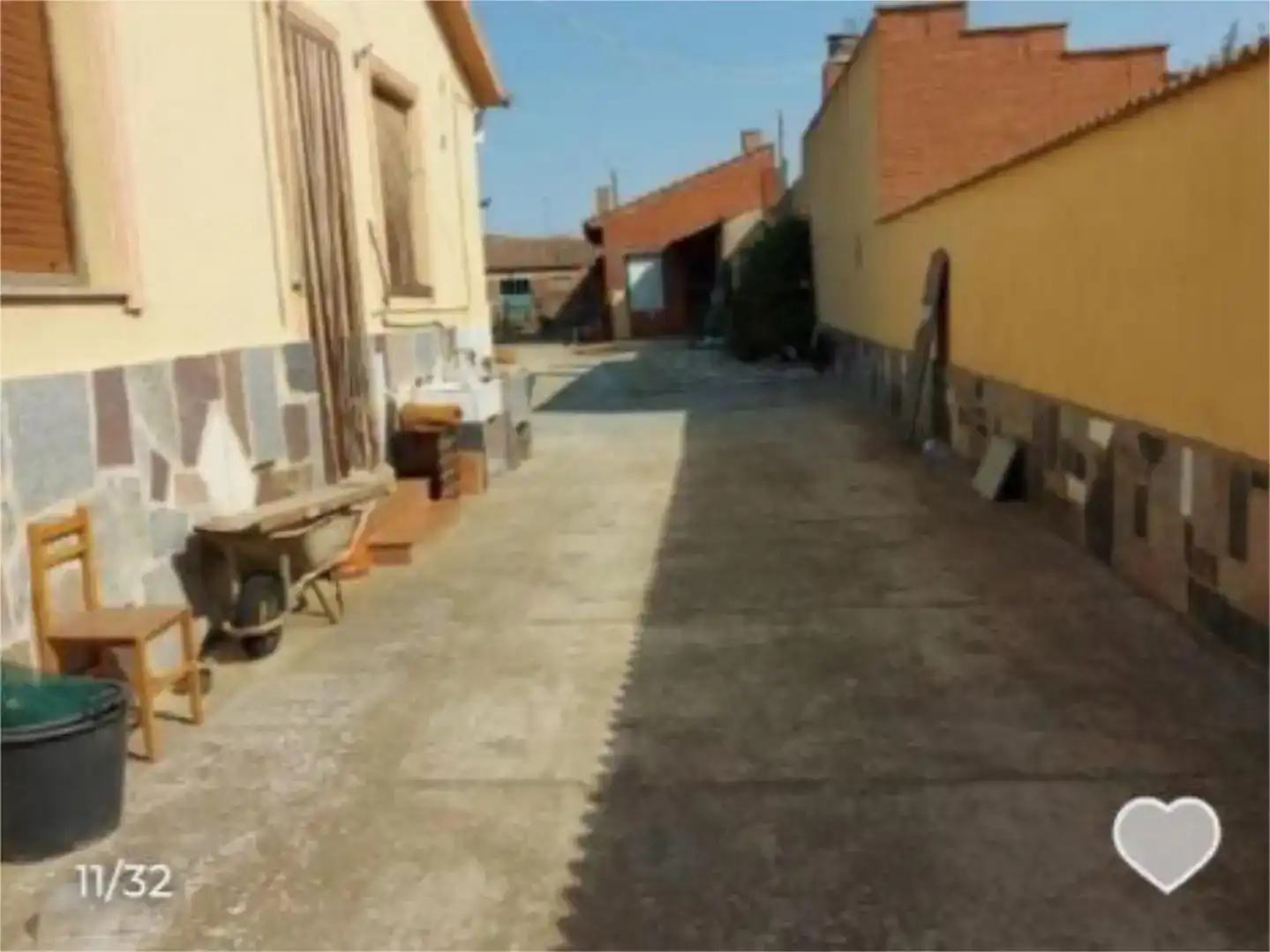 Vista exterior de Casa o xalet en venda en Gordoncillo amb Jardí privat