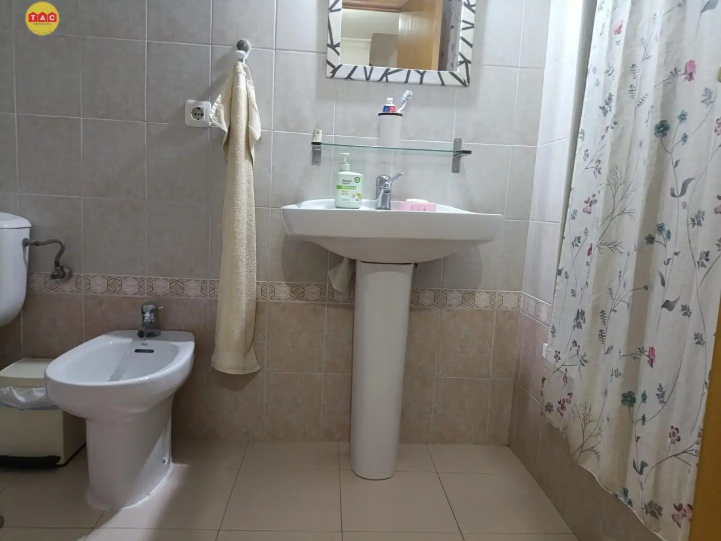 Baño de Casa adosada en venta en Lepe con Terraza, Trastero y Balcón