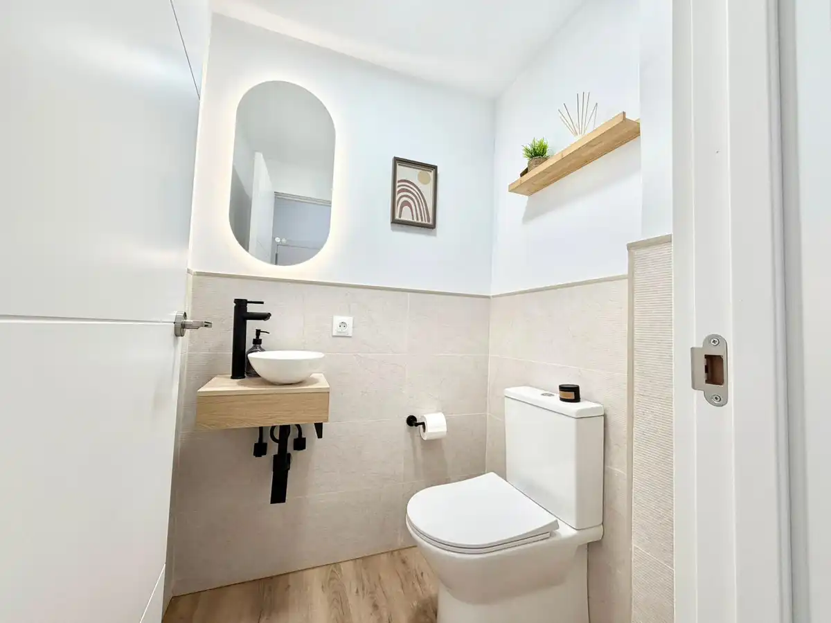 Bathroom of Apartments for sale in Benalmádena  with Air Conditioner, Heating and Swimming Pool