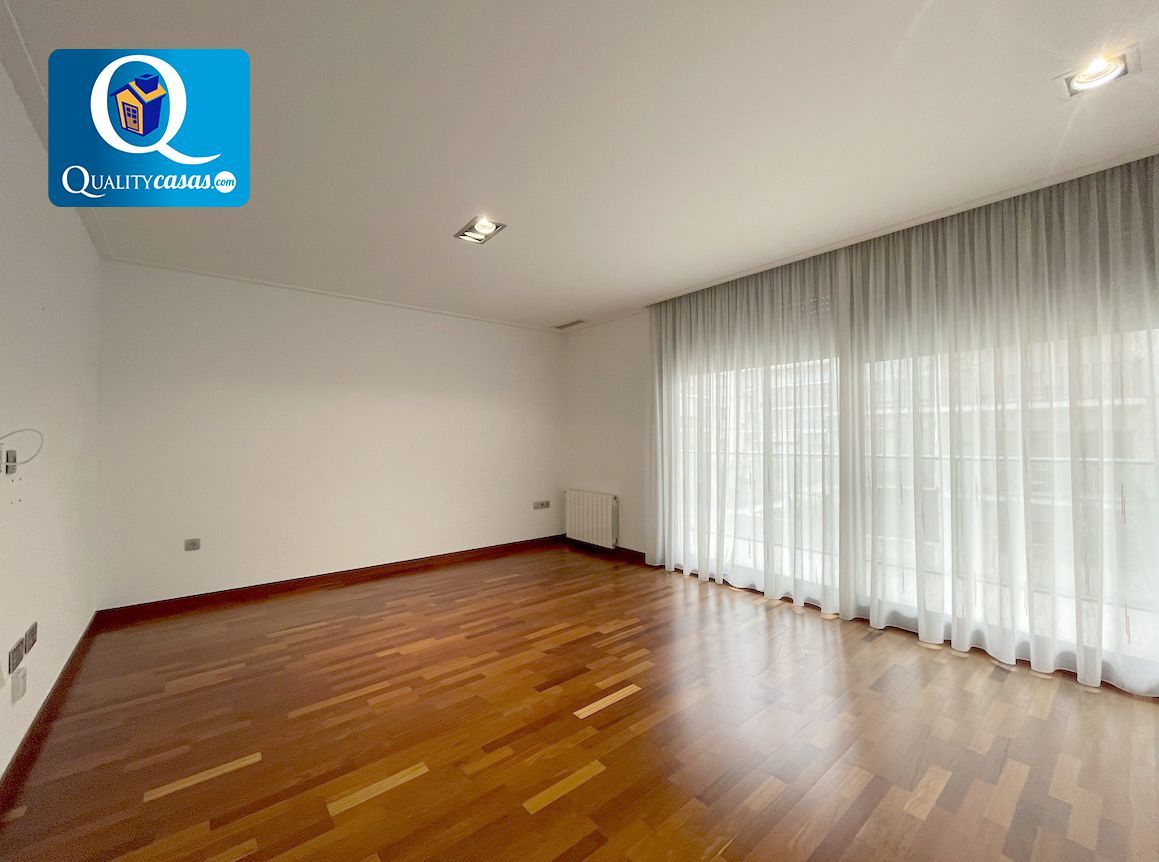 Sala d'estar de Apartament en venda en Elche / Elx amb Aire condicionat, Calefacció i Terrassa