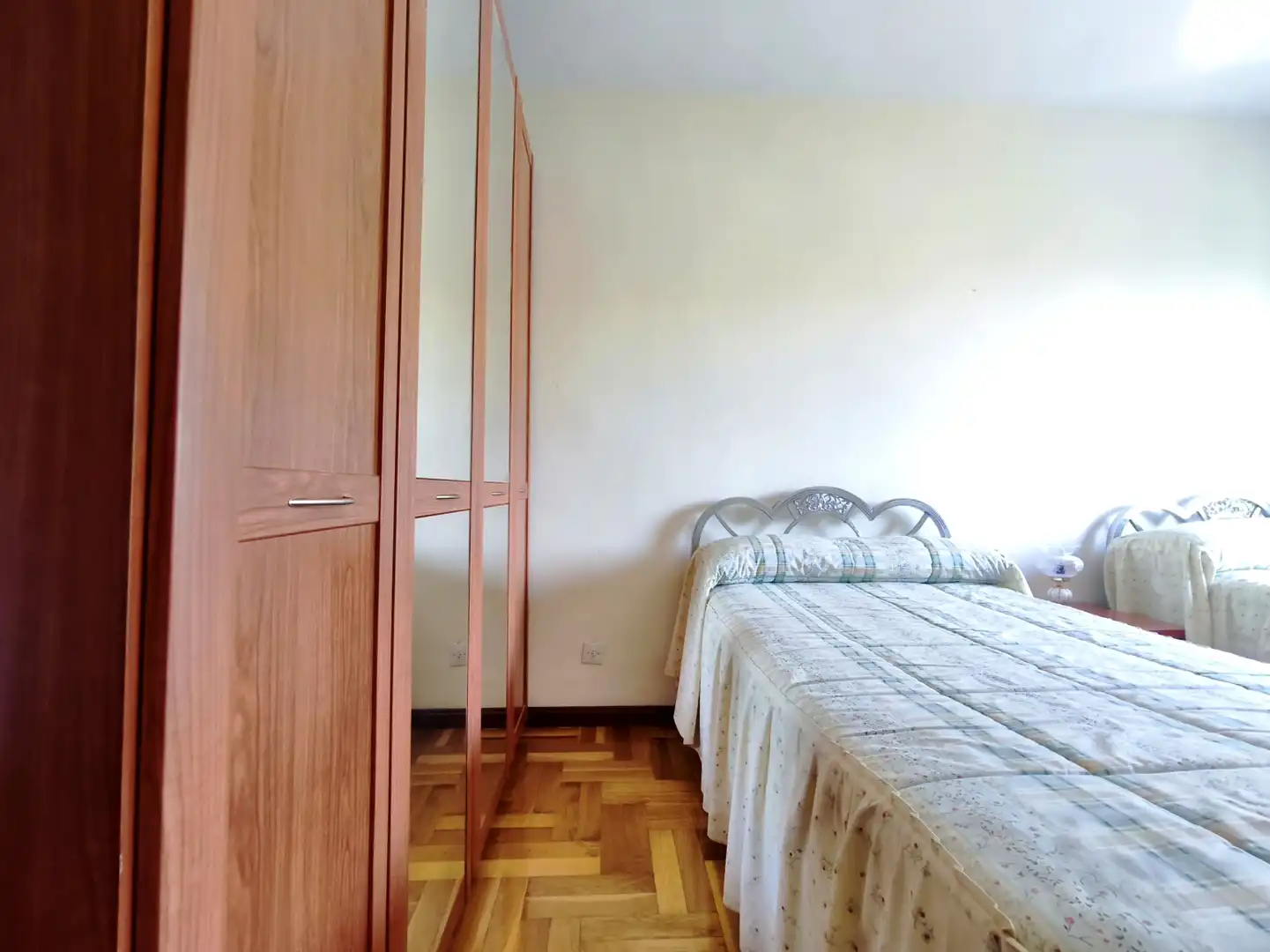 Bedroom of Flat for sale in  Logroño  with Heating, Parquet flooring and Terrace