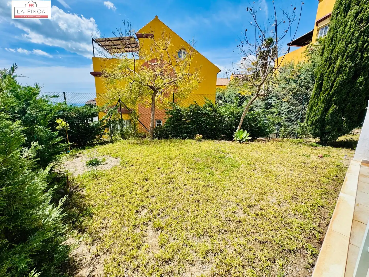 Jardí de Pis en venda en Rincón de la Victoria amb Aire condicionat, Jardí privat i Terrassa