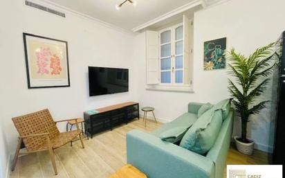 Living room of Flat for sale in  Cádiz Capital  with Air Conditioner