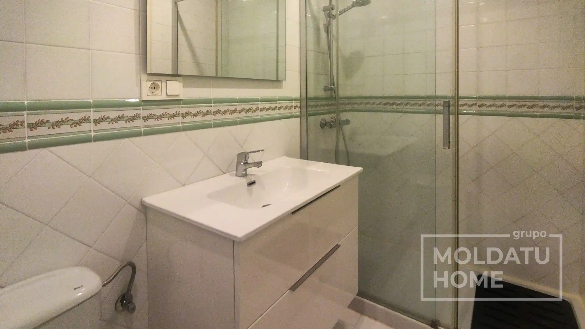 Baño de Piso de alquiler en Donostia - San Sebastián  con Calefacción y Terraza