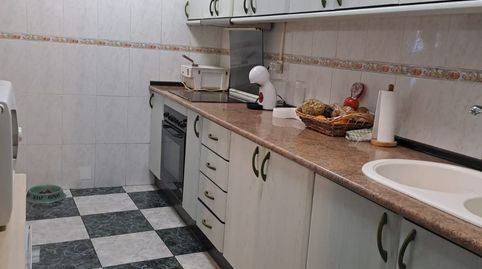 SE VENDE FANTÁSTICA CASA CON COCHERA POR LA ZONA CRUZ DEL LLORO, POR 190.000 € NEGOCIABLES!!!, immagine 3