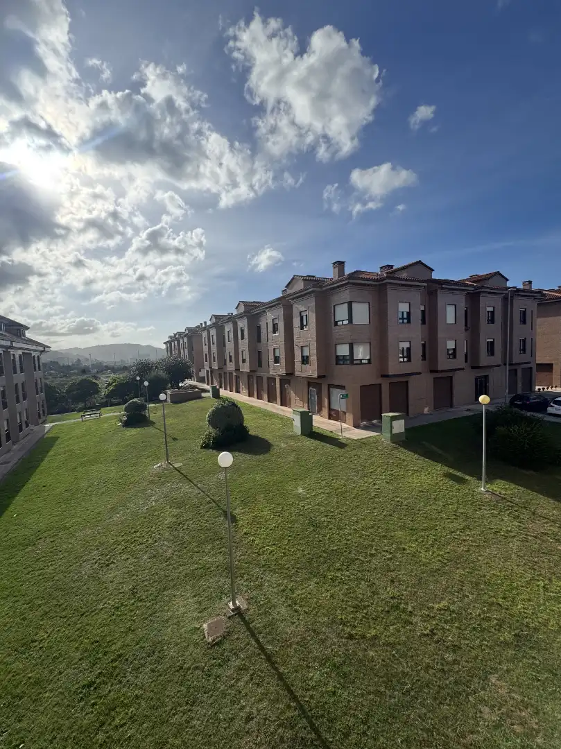 Duplex for sale in Calle Alejandro Casona 10, imagen 7