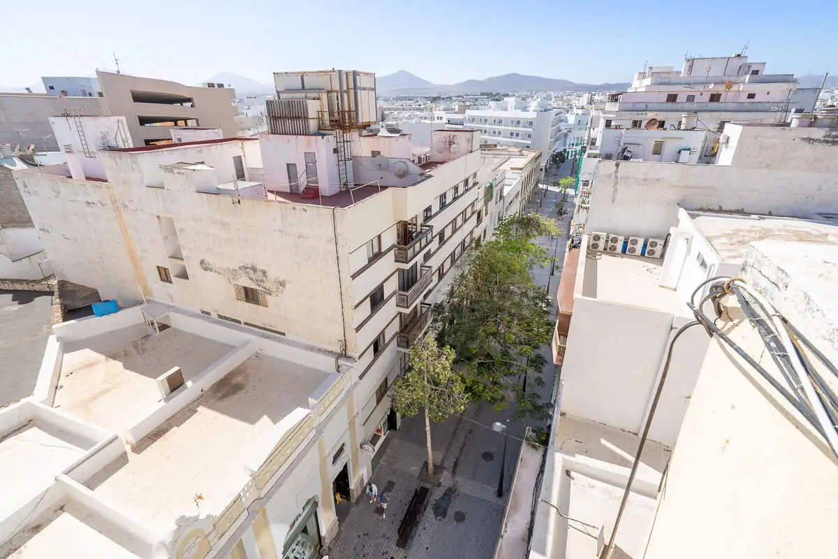 Exterior view of Flat for sale in Arrecife  with Terrace and Furnished