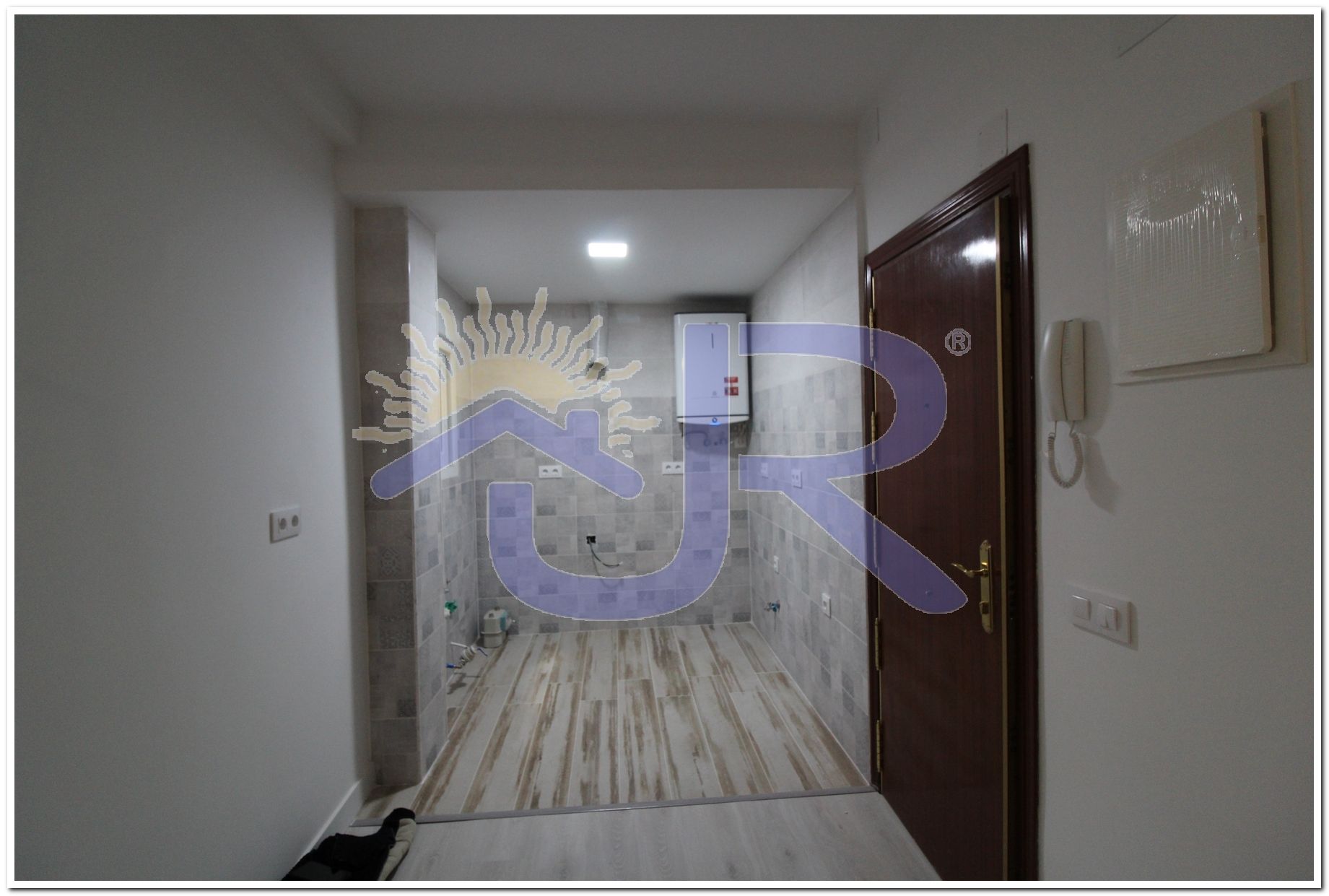 Flat for sale in  Madrid Capital  with Heating