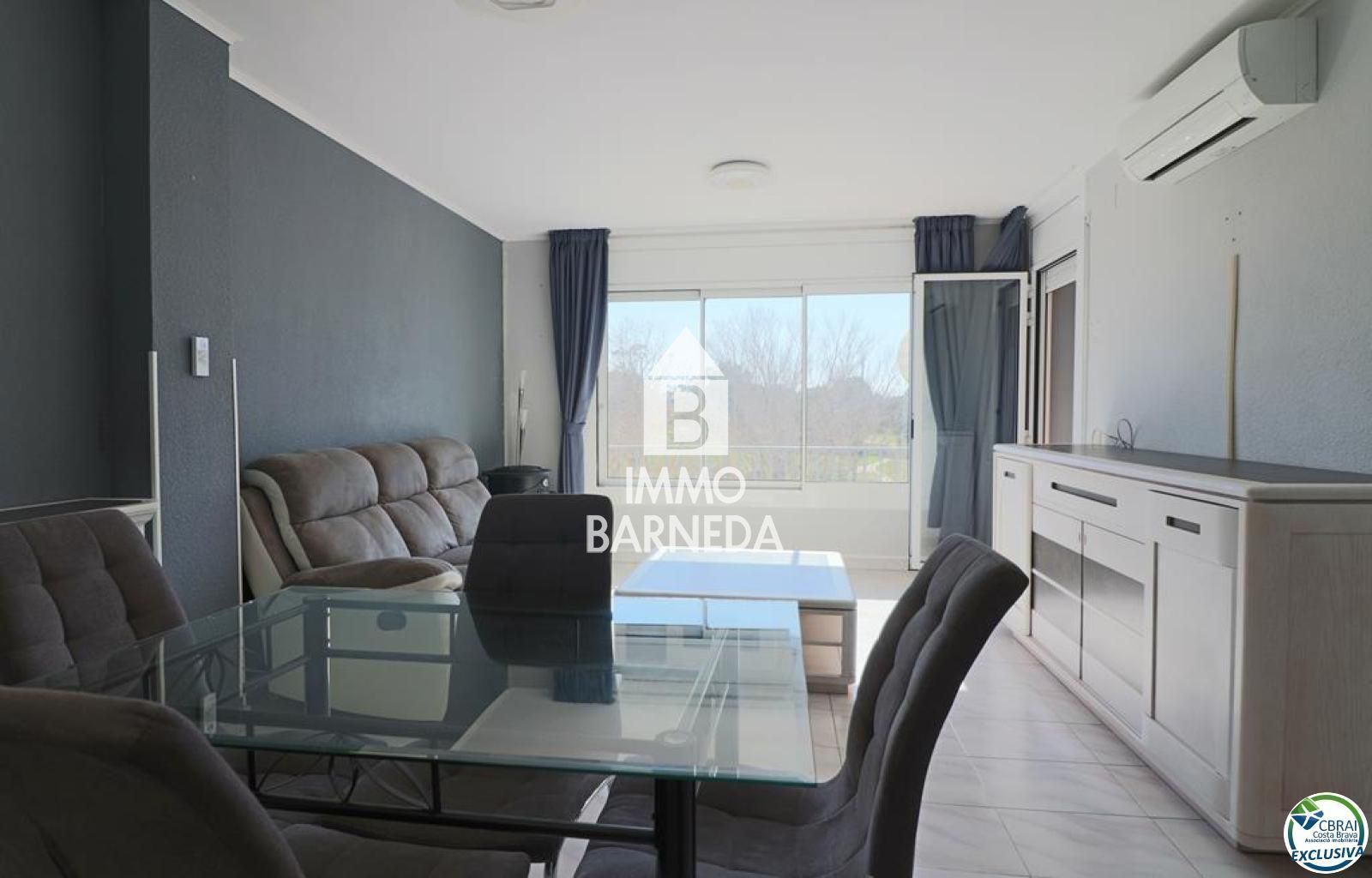 Bedroom of Flat for sale in Empuriabrava  with Air Conditioner, Heating and Swimming Pool