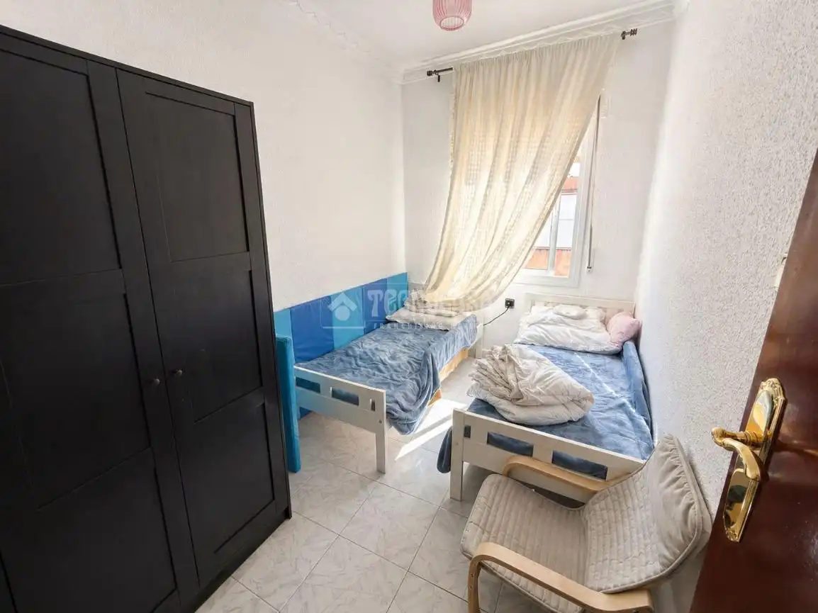 Bedroom of Flat for sale in Málaga  with Air Conditioner and Terrace