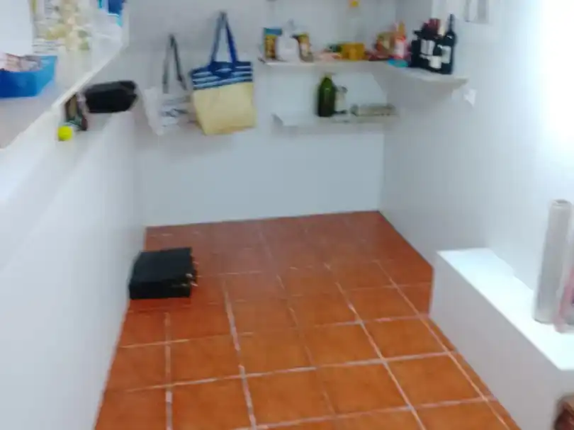 Cuina de Pis en venda en Valencia del Ventoso amb Aire condicionat, Traster i Moblat